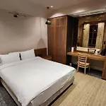 Barry Hotel