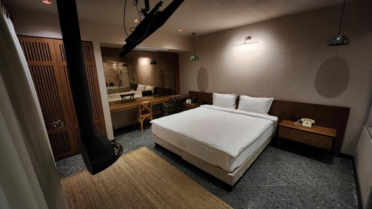 Barry Bed & Breakfast *